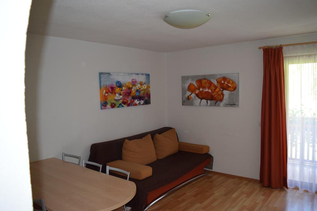 Appartaments Hatzlhof Vipiteno Oda fotoğraf